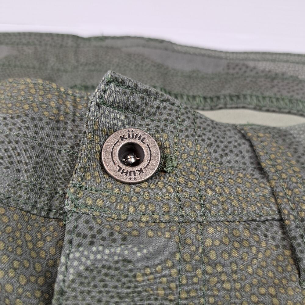 Kuhl Pants Womens 4 Green Camo Cargo Lightweight Hiking Outdoor Travel Trail - Picture 5 of 14